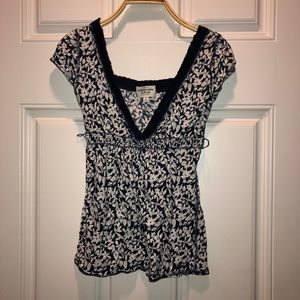 Abercrombie & fitch top